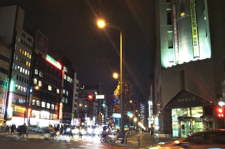 新宿日语班小春出差到四谷三丁目