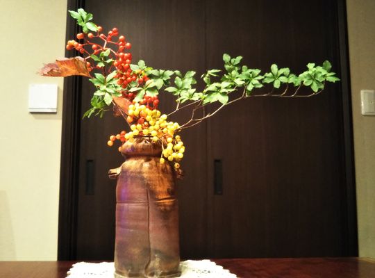 生け花　卓上　陶製花器